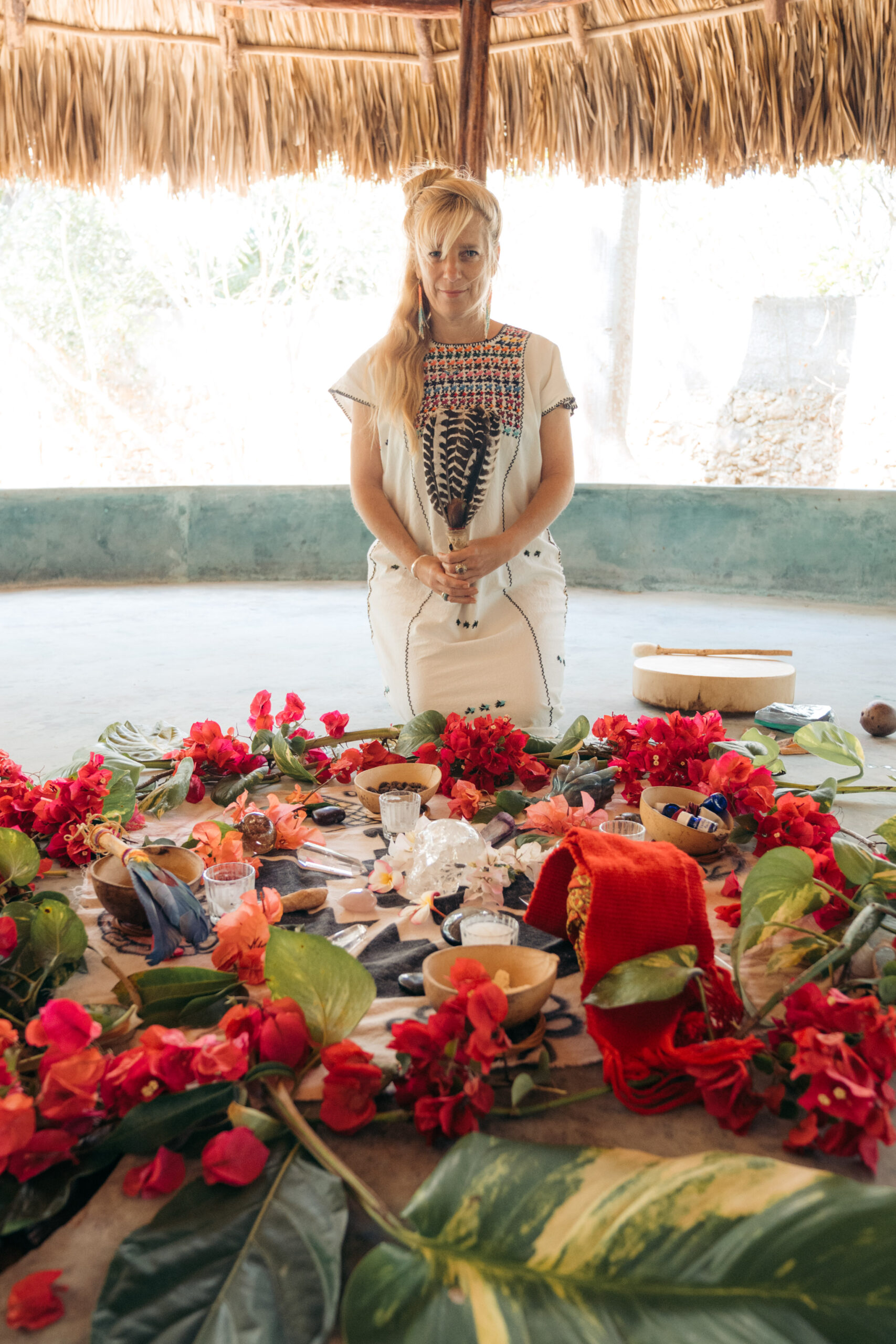 Sarah Gress in Zeremonie auf Mexiko Reise in Yucatan